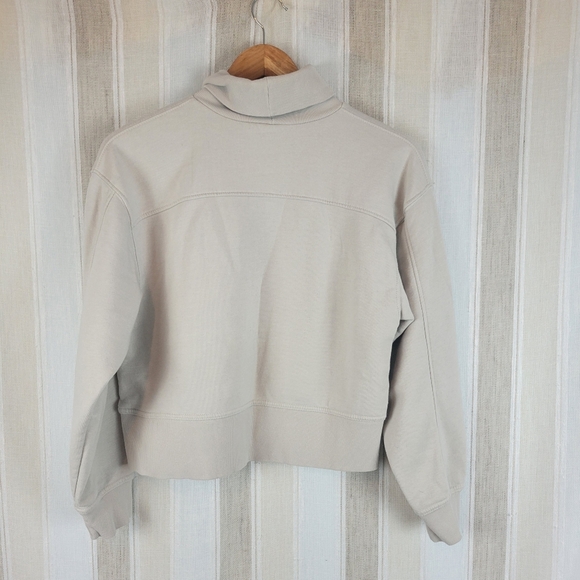 Zara Turtleneck‎ Cropped Sweatshirt Cream Tan Size Small - Picture 8 of 8